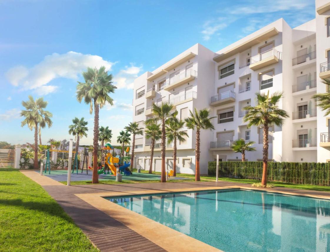 Superbe Appartement En Residence Balneaire Bouznika Esterno foto