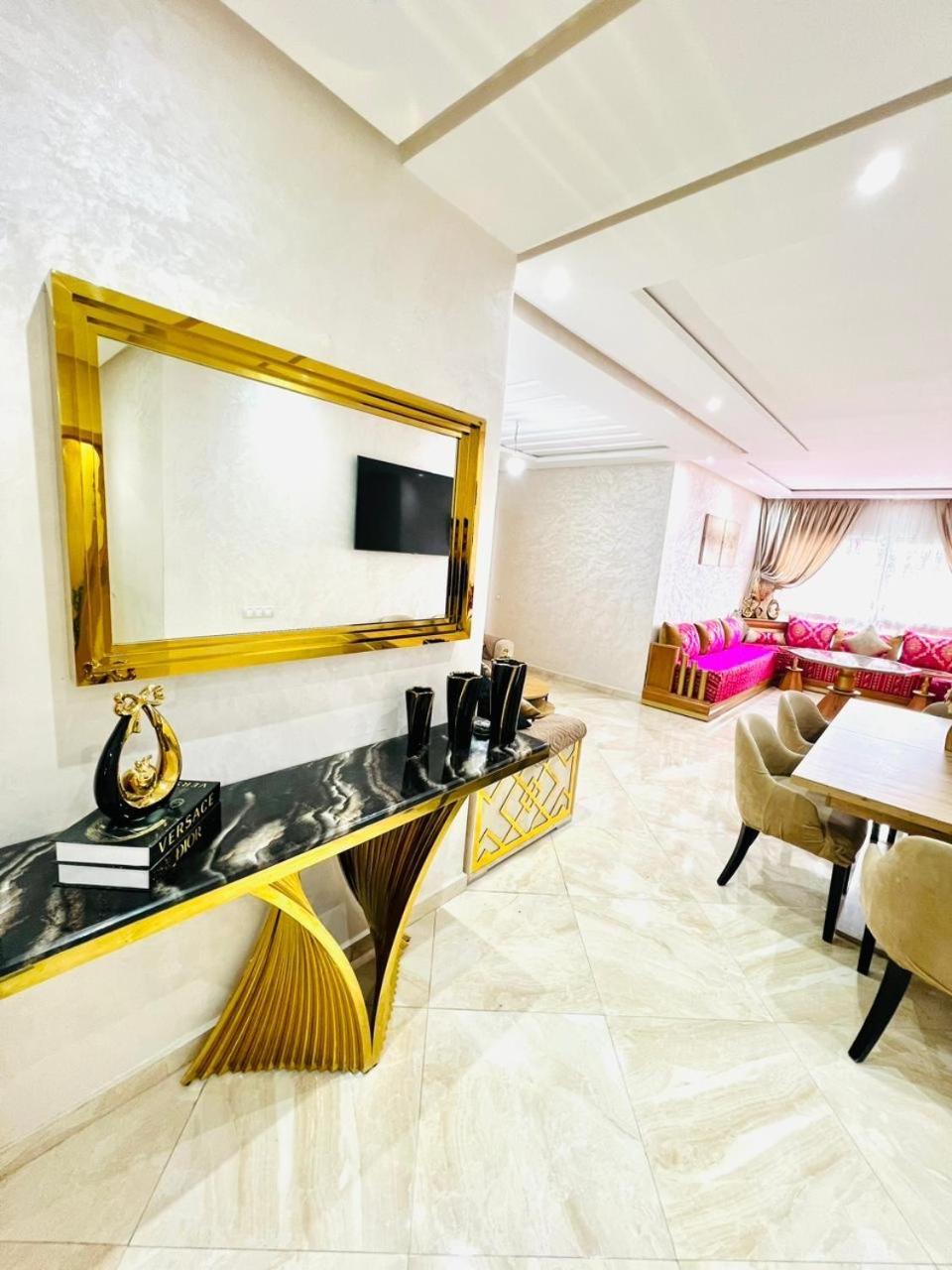 Superbe Appartement En Residence Balneaire Bouznika Esterno foto